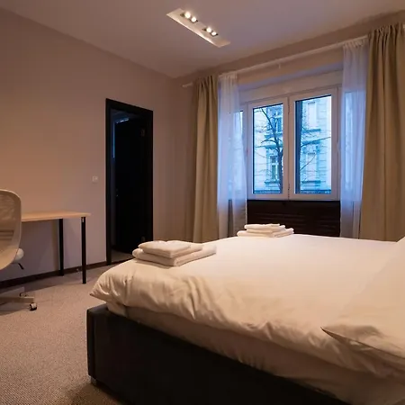 Family & Friends Apt, Skadarlija Apartament *