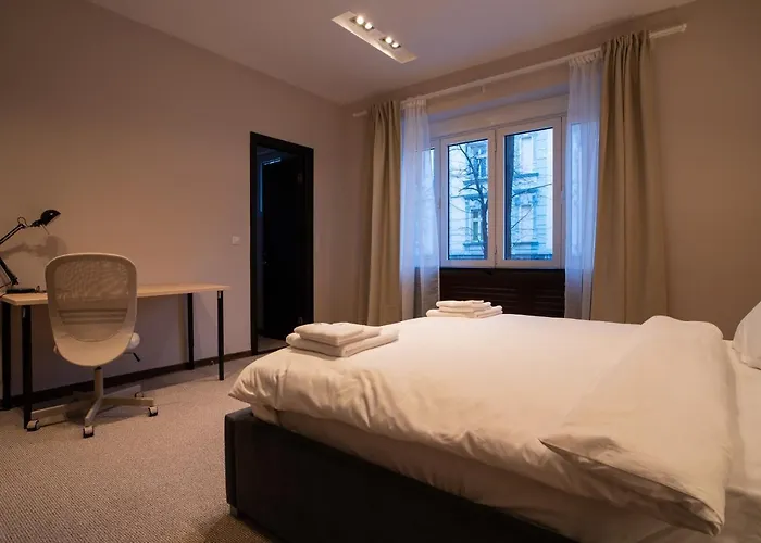 Family & Friends Apt, Skadarlija شقة *