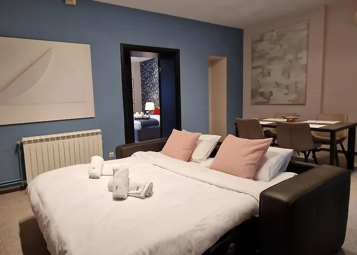 Family & Friends Apt, Skadarlija * بلغراد